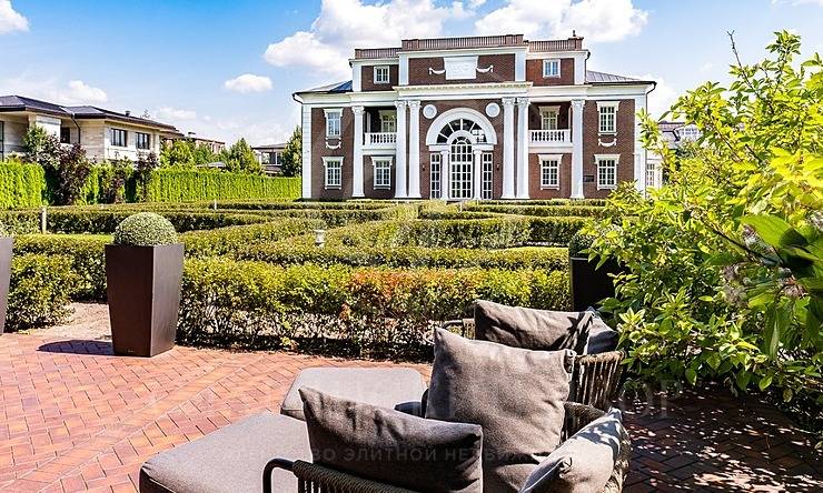 Лот-5216-204762 продажа дома Рублево-Успенское шоссе Жуковка 21 (XXI)