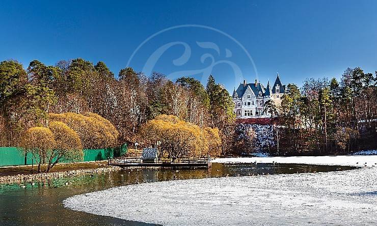 Лот-7008-206585 продажа дома Рублево-Успенское шоссе Сады Майендорф (бывшая территория санатория Барвиха)