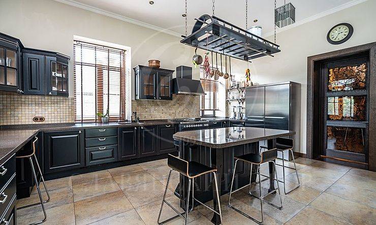 Лот-8635-208996 аренда дома Рублево-Успенское шоссе НПИЗ Барвиха