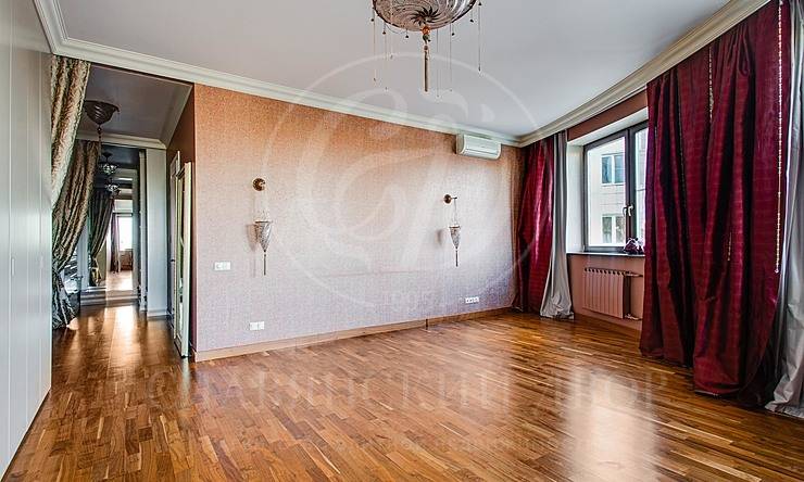 Лот-8946-209604 Продажа квартиры Крылатское