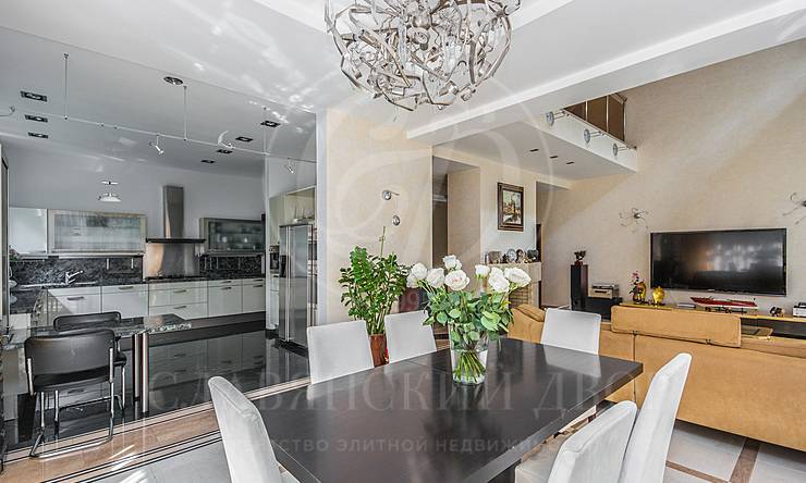 Лот-8756-211888 аренда дома Рублево-Успенское шоссе Конус