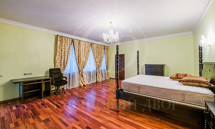 Лот-8786-213511 аренда дома Рублево-Успенское шоссе Жуковка-1