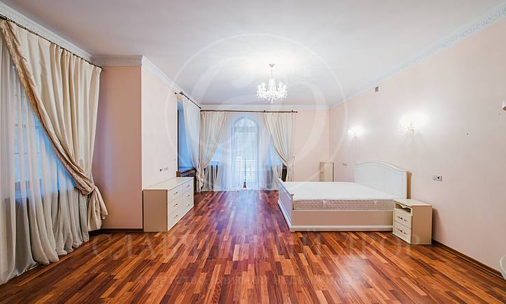 Лот-8786-213513 аренда дома Рублево-Успенское шоссе Жуковка-1