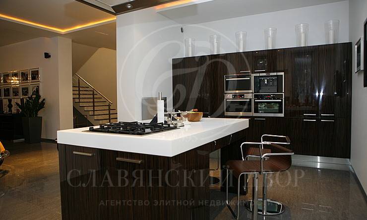 Лот-8830-215997 аренда дома Рублево-Успенское шоссе Николина гора