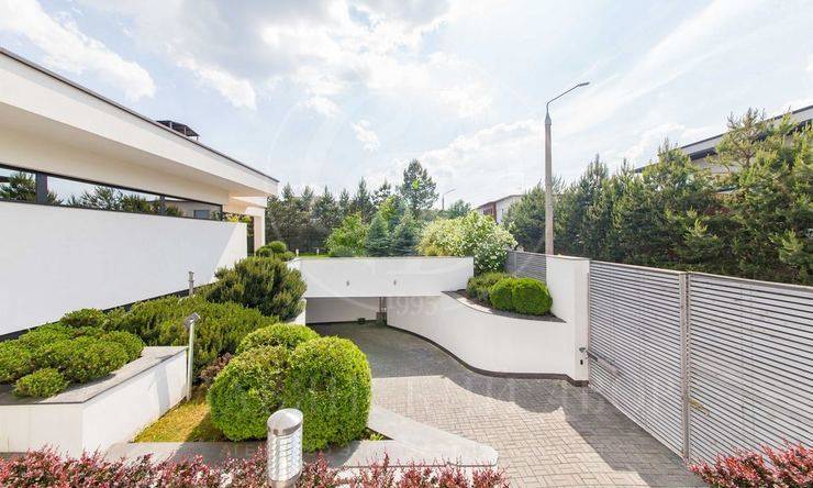 Лот-8954-222752 продажа дома 1-е Успенское шоссе Заря