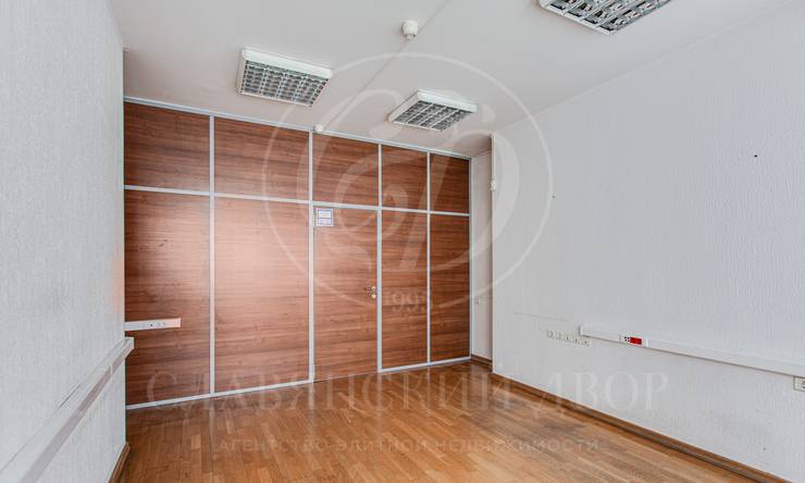 аренда  ЦАО Фрунзенская Зубовский бульв.