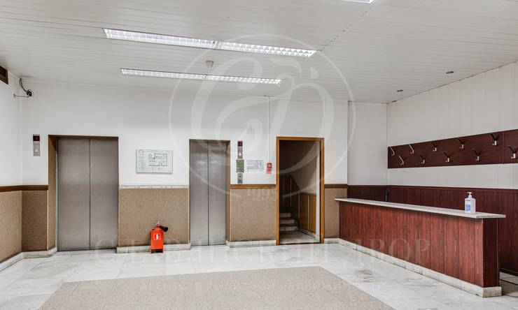 аренда  ЦАО Фрунзенская Зубовский бульв.