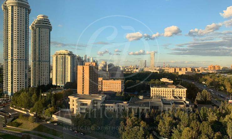 Лот-11354-228076 Продажа квартиры Мосфильмовская