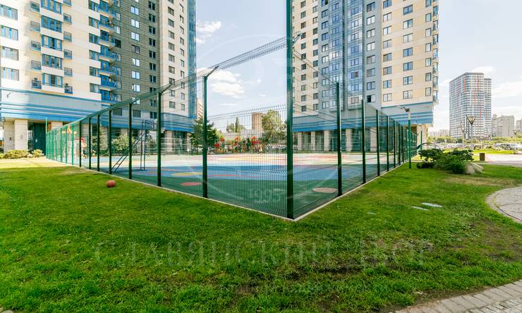 Лот-11407-233880 Продажа квартиры Университет