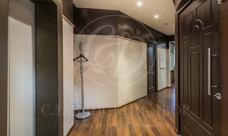 продажа  ЦАО Третьяковская Кадашевский 3-й пер.