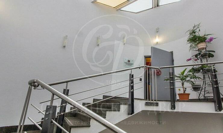 продажа  ЦАО Третьяковская Кадашевский 3-й пер.