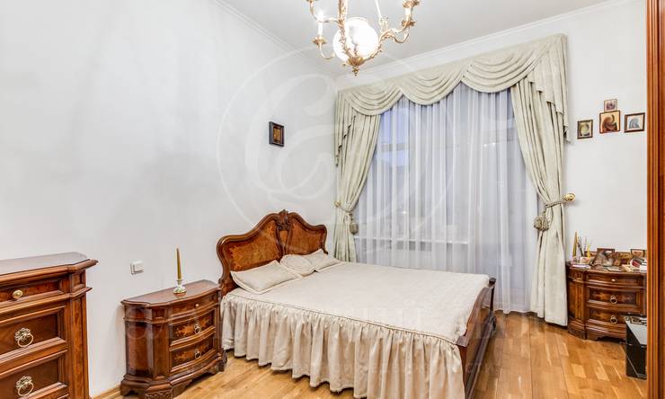 Лот-11813-239973 Продажа квартиры Новослободский