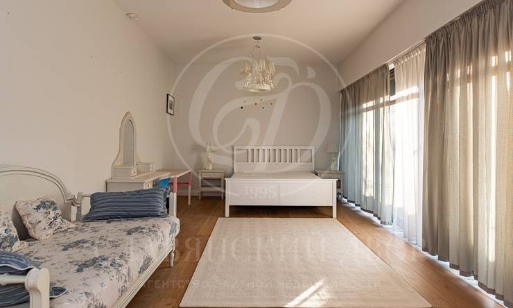 Лот-9192-242455 аренда дома Рублево-Успенское шоссе Кристалл Истра