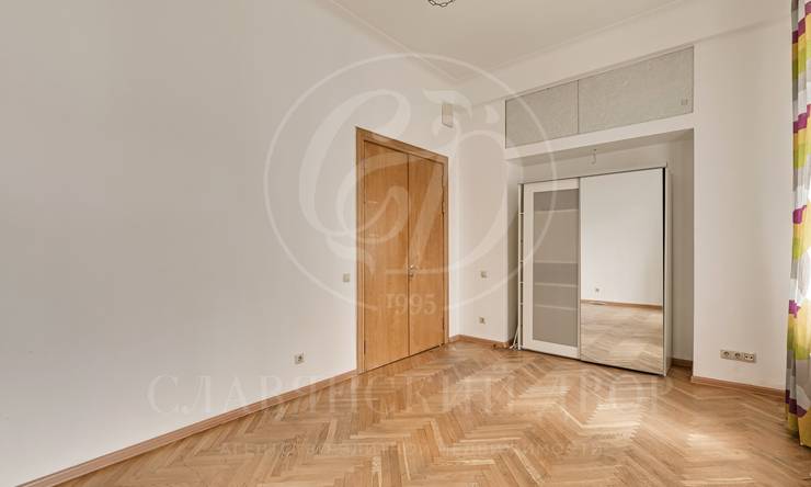 Лот-9402-242537 Аренда квартиры Остоженка