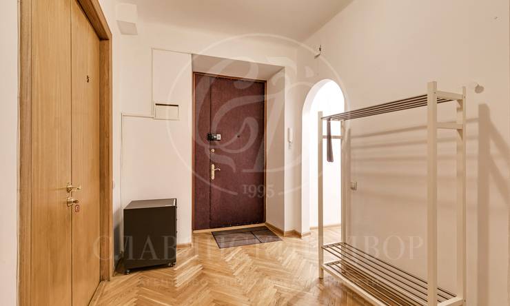 Лот-9402-242548 Аренда квартиры Остоженка