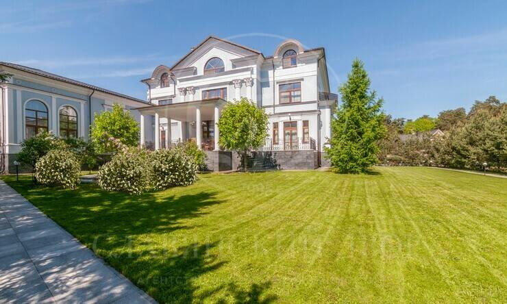 Лот-8108-243020 аренда дома Рублево-Успенское шоссе Усадьбы Усово