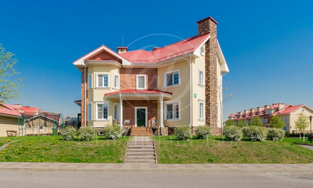 В аренду дом в поселке Ангелово