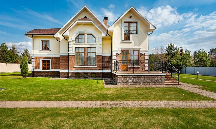 Лот-9297-262247 продажа дома 2-е Успенское шоссе Рублёвские горки