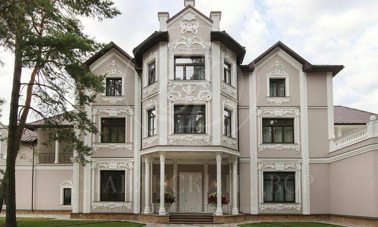 В аренду дом в поселке НПИЗ Барвиха