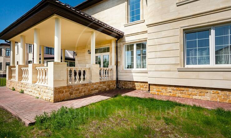 Лот-9341-265735 аренда дома Новорижское шоссе Монтевиль