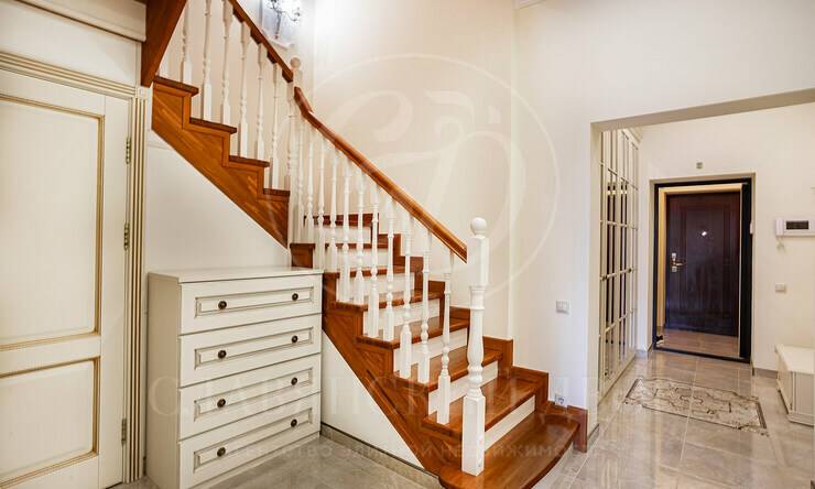 Лот-9370-267305 аренда дома Рублево-Успенское шоссе Александровка