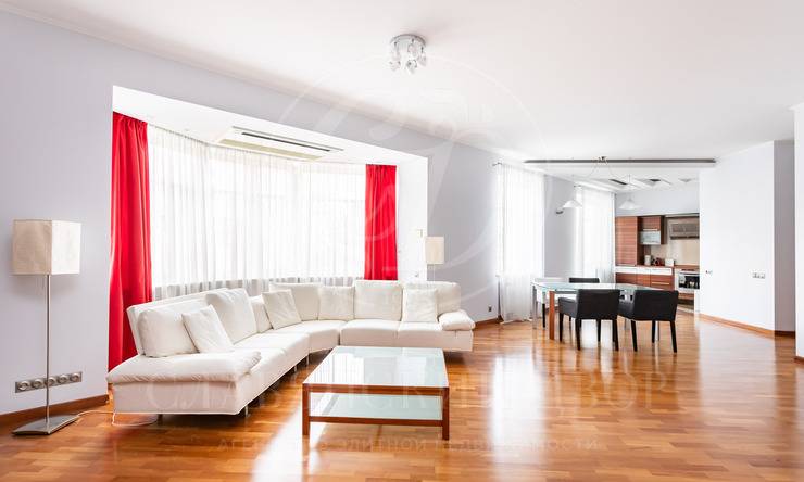 Лот-12100-268876 Продажа квартиры Цветной бульвар