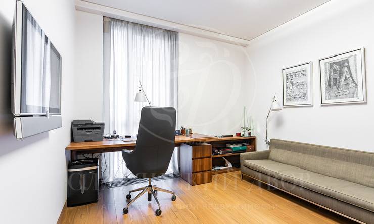 Лот-12102-269230 Продажа квартиры Остоженка