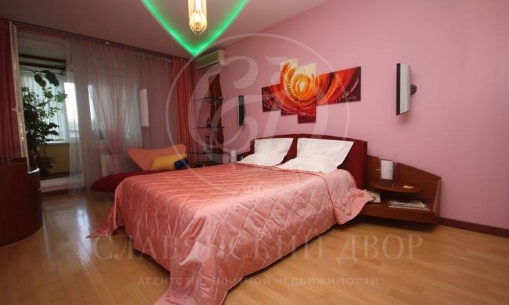 Лот-9348-270390 Продажа квартиры Университет