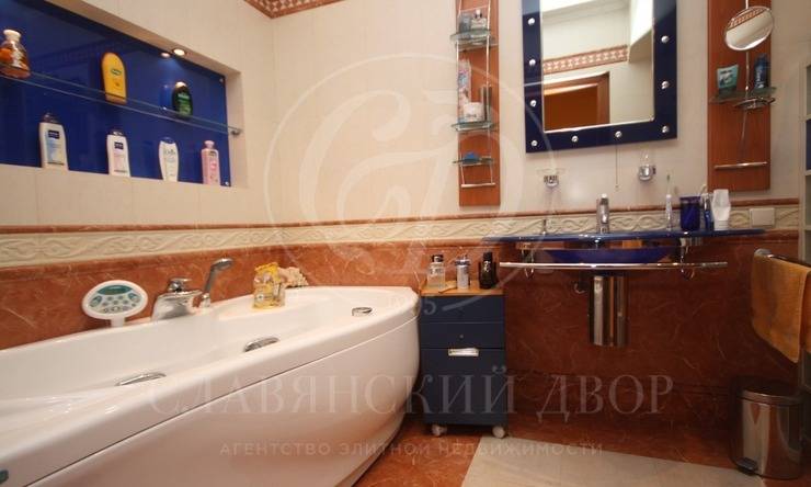 Лот-9348-270398 Продажа квартиры Университет