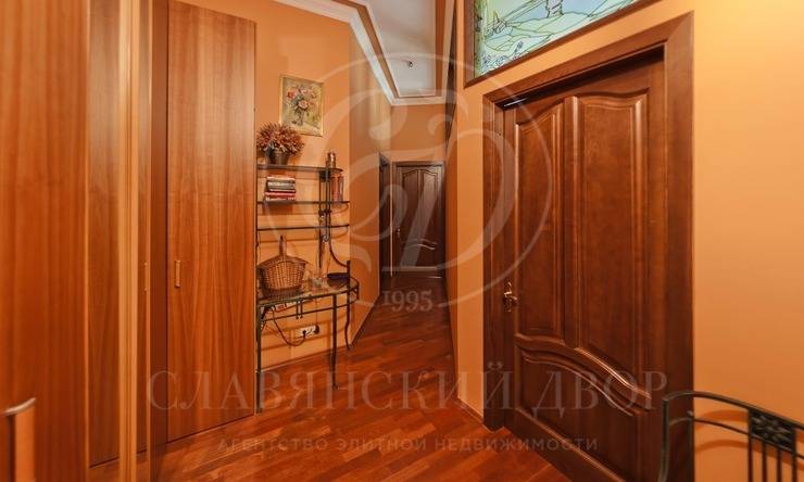 Лот-10329-270557 Продажа квартиры Остоженка