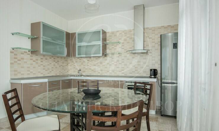 Лот-5911-270602 аренда дома Рублево-Успенское шоссе Жуковка-1