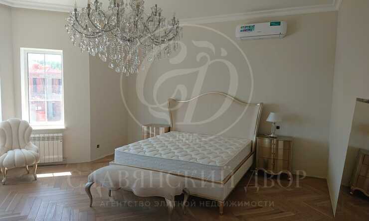 Лот-9457-271442 продажа дома Рублево-Успенское шоссе Шато Соверен (Chateau Souverain)