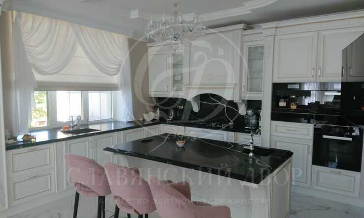 Лот-9457-271455 продажа дома Рублево-Успенское шоссе Шато Соверен (Chateau Souverain)