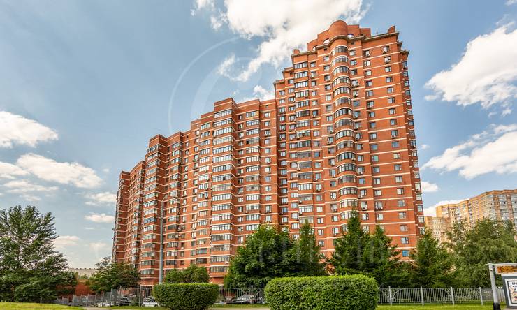 Лот-12113-272927 Продажа квартиры Юго-Запад