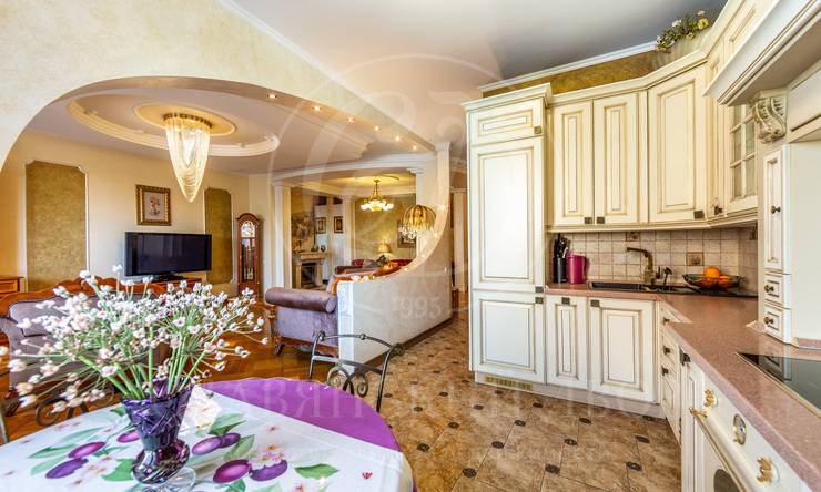 Лот-12113-272935 Продажа квартиры Юго-Запад