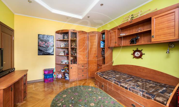 Лот-12113-272953 Продажа квартиры Юго-Запад