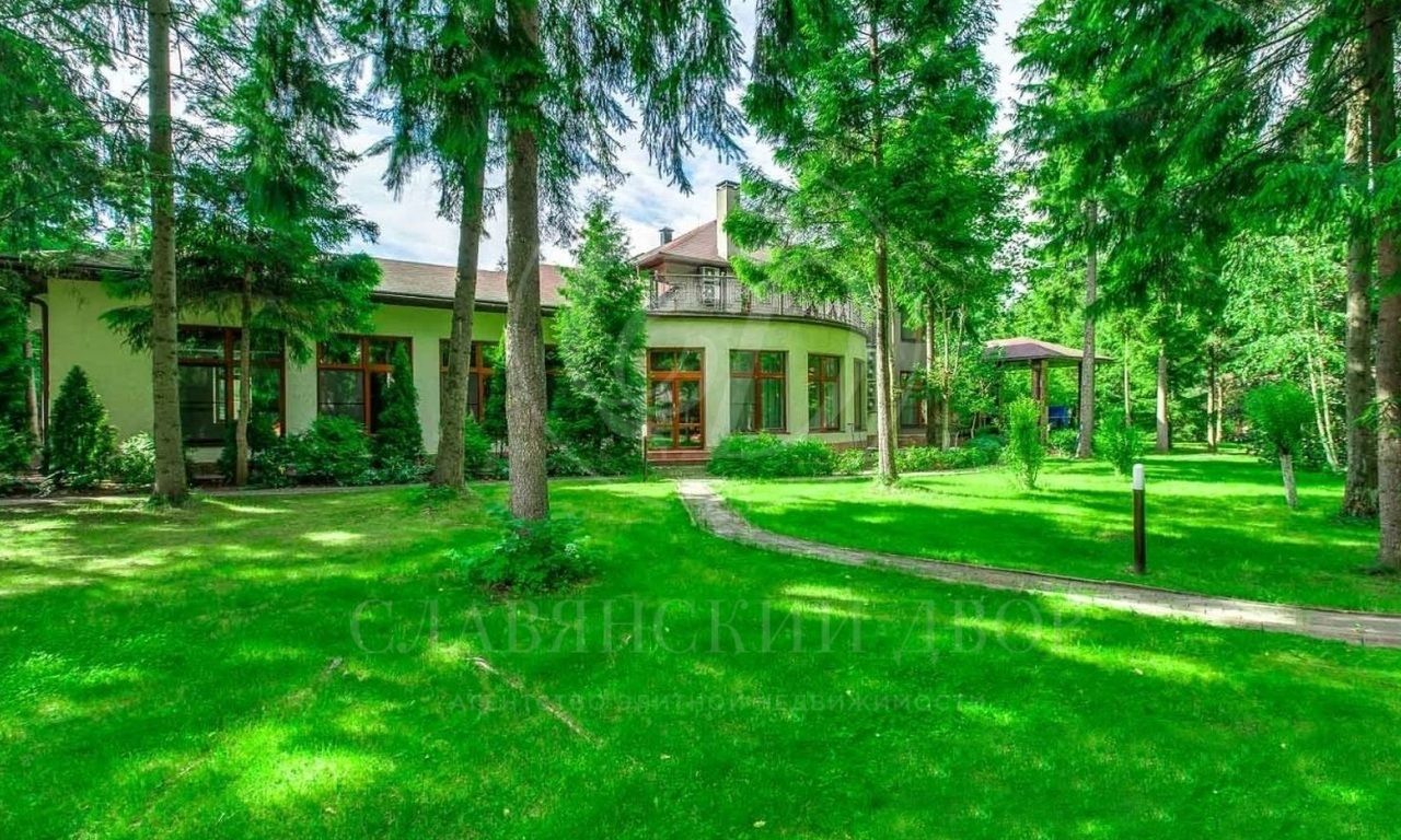 На продажу дом в поселке Ландшафт