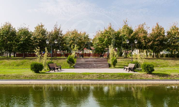 Лот-9529-275985 продажа дома Рублево-Успенское шоссе Шато Соверен (Chateau Souverain)