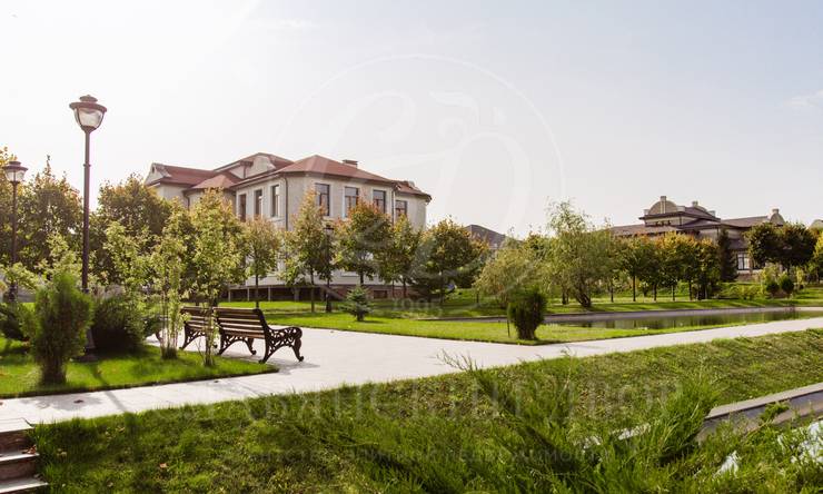 Лот-9529-275986 продажа дома Рублево-Успенское шоссе Шато Соверен (Chateau Souverain)