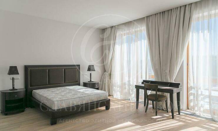 Лот-9611-280286 аренда дома Рублево-Успенское шоссе Жуковка Шале