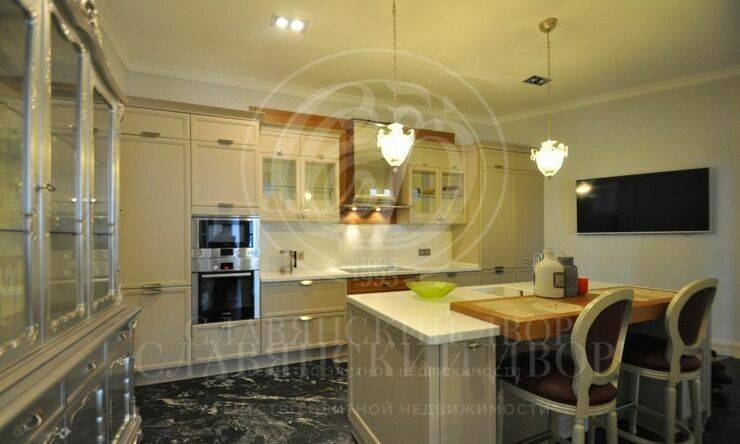 Лот-10919-280410 Аренда квартиры Остоженка