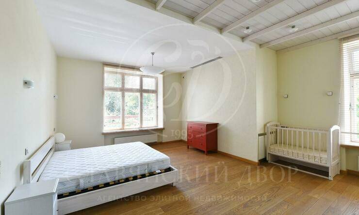 Лот-9651-282040 аренда дома Минское шоссе Немчиновка