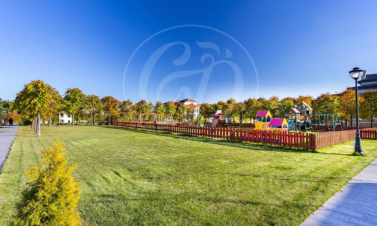 Лот-9221-286154 продажа дома Рублево-Успенское шоссе Шато Соверен (Chateau Souverain)