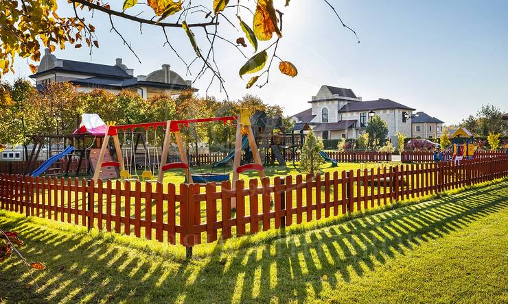 Лот-9530-286186 продажа дома Рублево-Успенское шоссе Шато Соверен (Chateau Souverain)