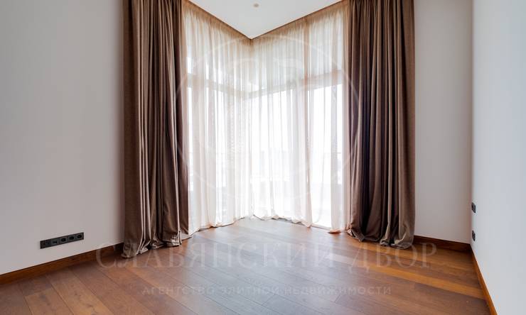 Лот-12295-289192 Продажа квартиры Мосфильмовская