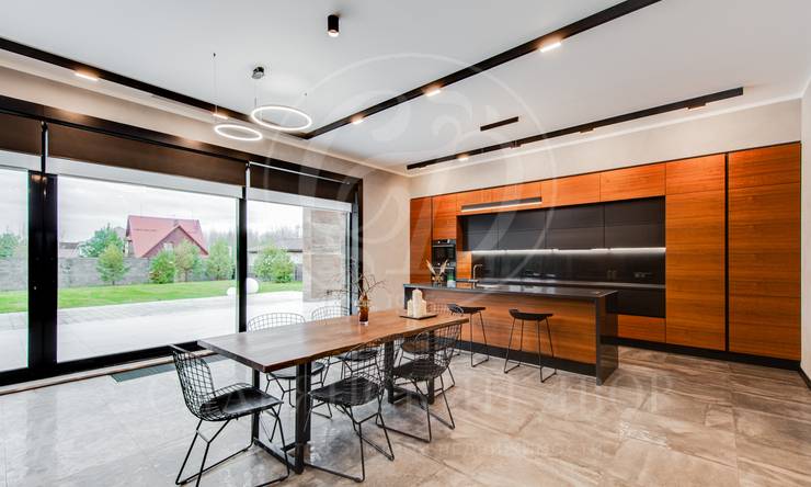 Лот-9951-292497 продажа дома Рублево-Успенское шоссе Шато Соверен (Chateau Souverain)