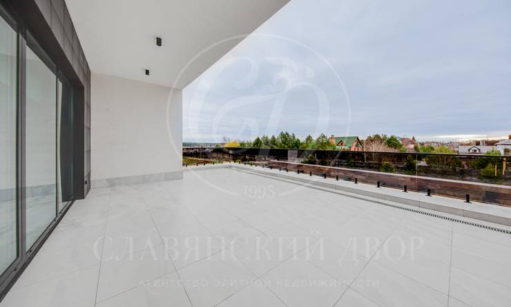 Лот-9951-292547 продажа дома Рублево-Успенское шоссе Шато Соверен (Chateau Souverain)