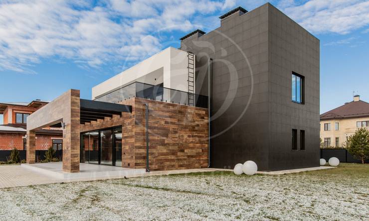 Лот-9951-292549 продажа дома Рублево-Успенское шоссе Шато Соверен (Chateau Souverain)