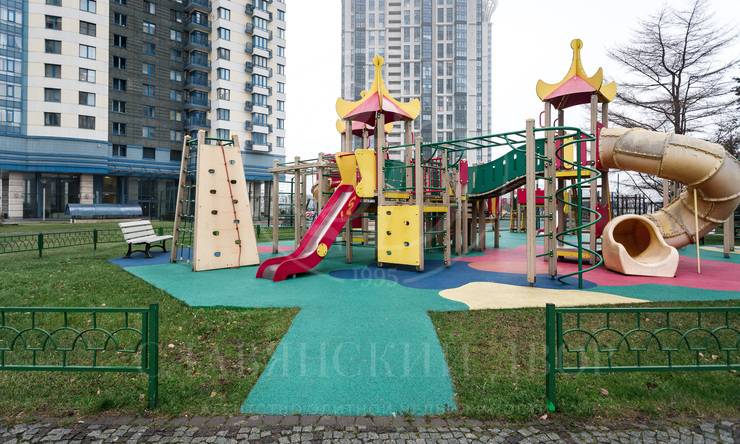 Лот-12318-292605 Продажа квартиры Запад