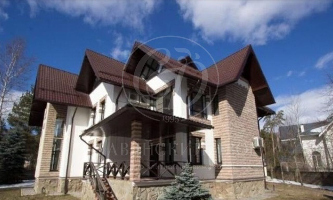 На продажу дом в поселке Спутник